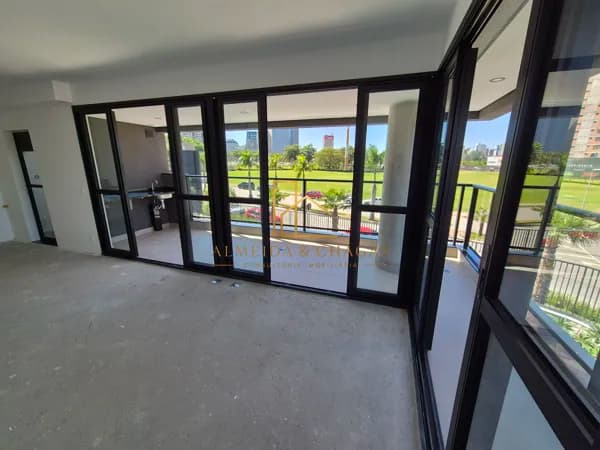 Apartamento à Venda no Condomínio Gran Alphaville | 112,7 m² | 3 Suítes | Varanda Gourmet