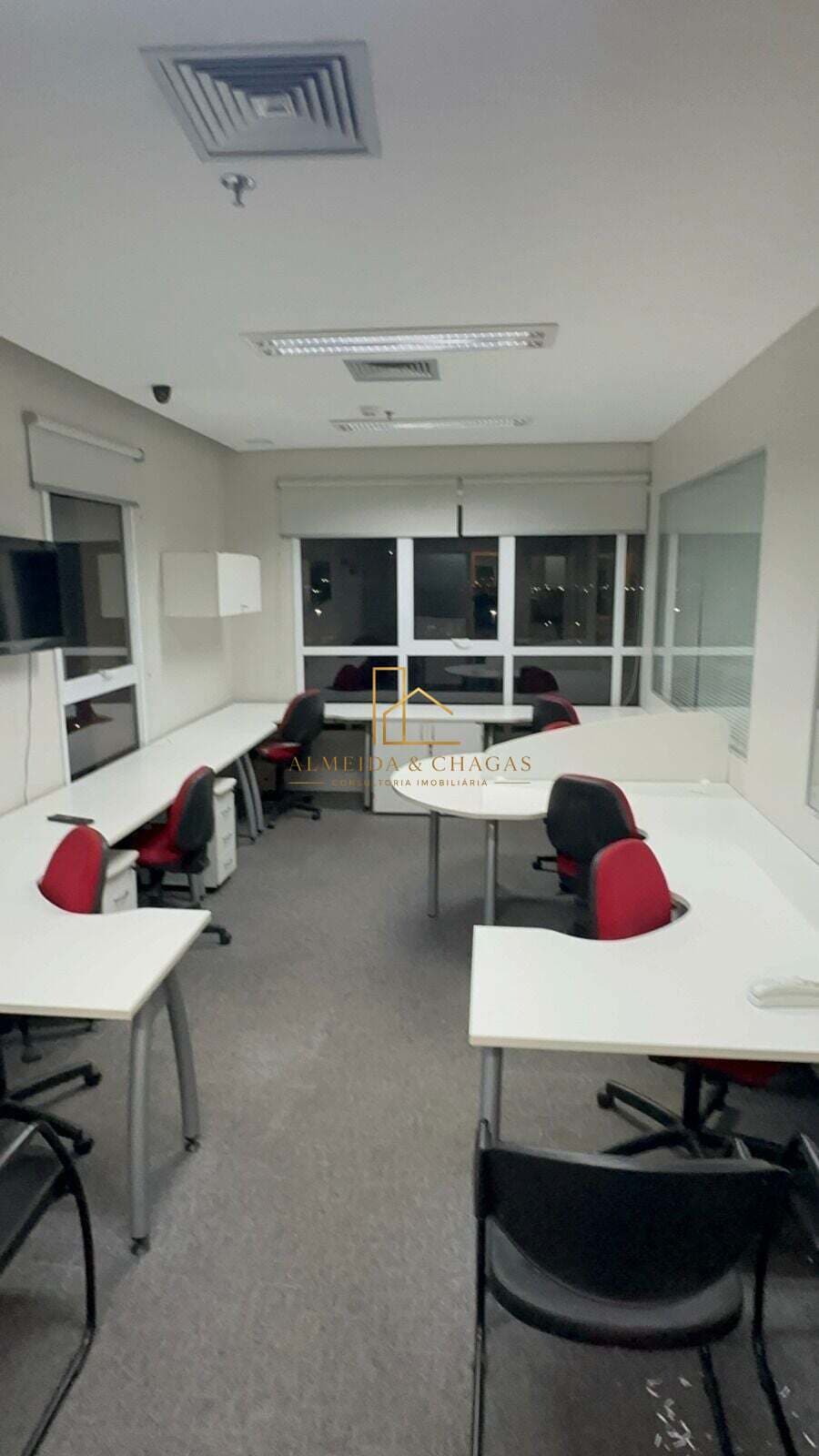 Edifício Alpha Square Offices