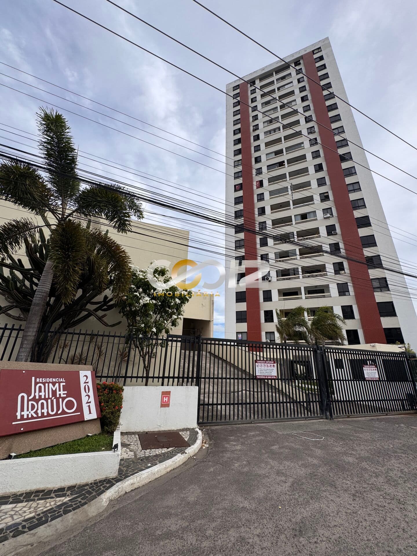 Apartamento com 3 quartos, sendo 2 suítes no Bairro Jardins