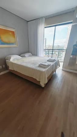 Exclusividade no Umarizal: 3 Suítes, 2 Vagas e Ar-Condicionado Central