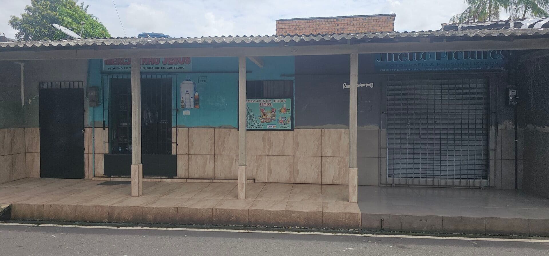 Imóvel comercial e residencial à venda próximo à Feira do 40 Horas