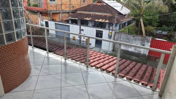 Casa com Hidromassagem e Jardim de Inverno | 3 Quartos e 2 Suítes