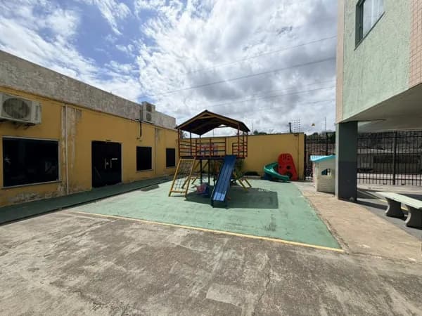 Condomínio Rowena | Apartamento com Sacada e Vaga Coberta em Ananindeua