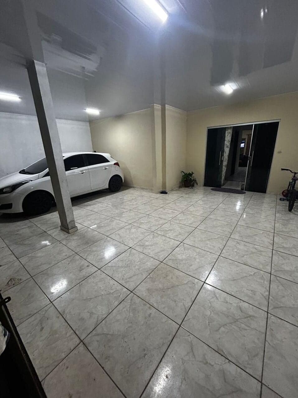 Casa Ampla no Bairro Guanabara com 175 m², Sacada e Quintal – Aceita Financiamento