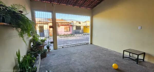 Casa com Ponto Comercial à Venda no Distrito Industrial em Ananindeua
