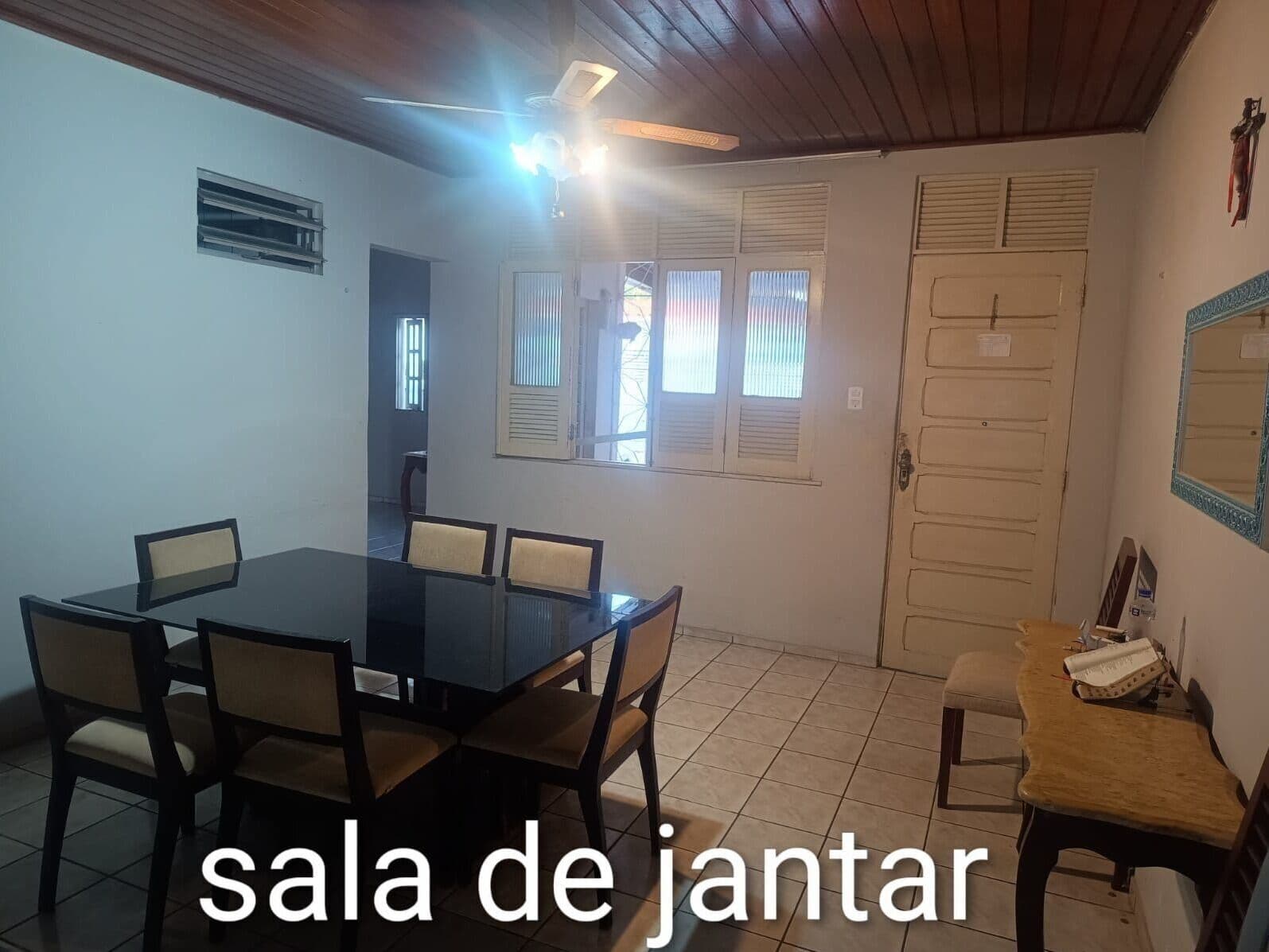 Casa Ampla no Residencial Tucuruvi – 3 Quartos e Espaço para Comércio