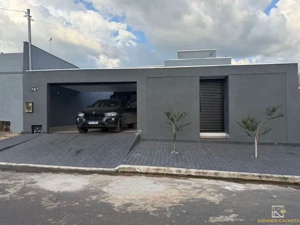 Casa em Patos de Minas - Ipanema