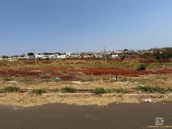 Lote/Terreno em Patos de Minas - Jardim Itamarati