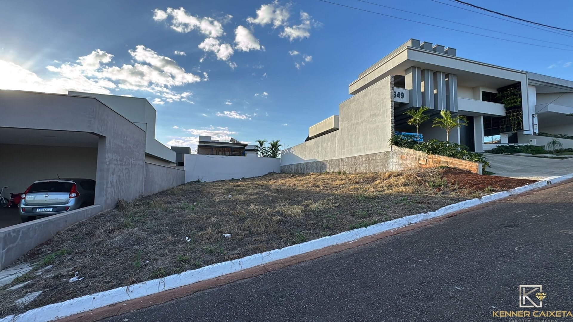 Lote/Terreno em Patos de Minas - Alto dos Caiçaras