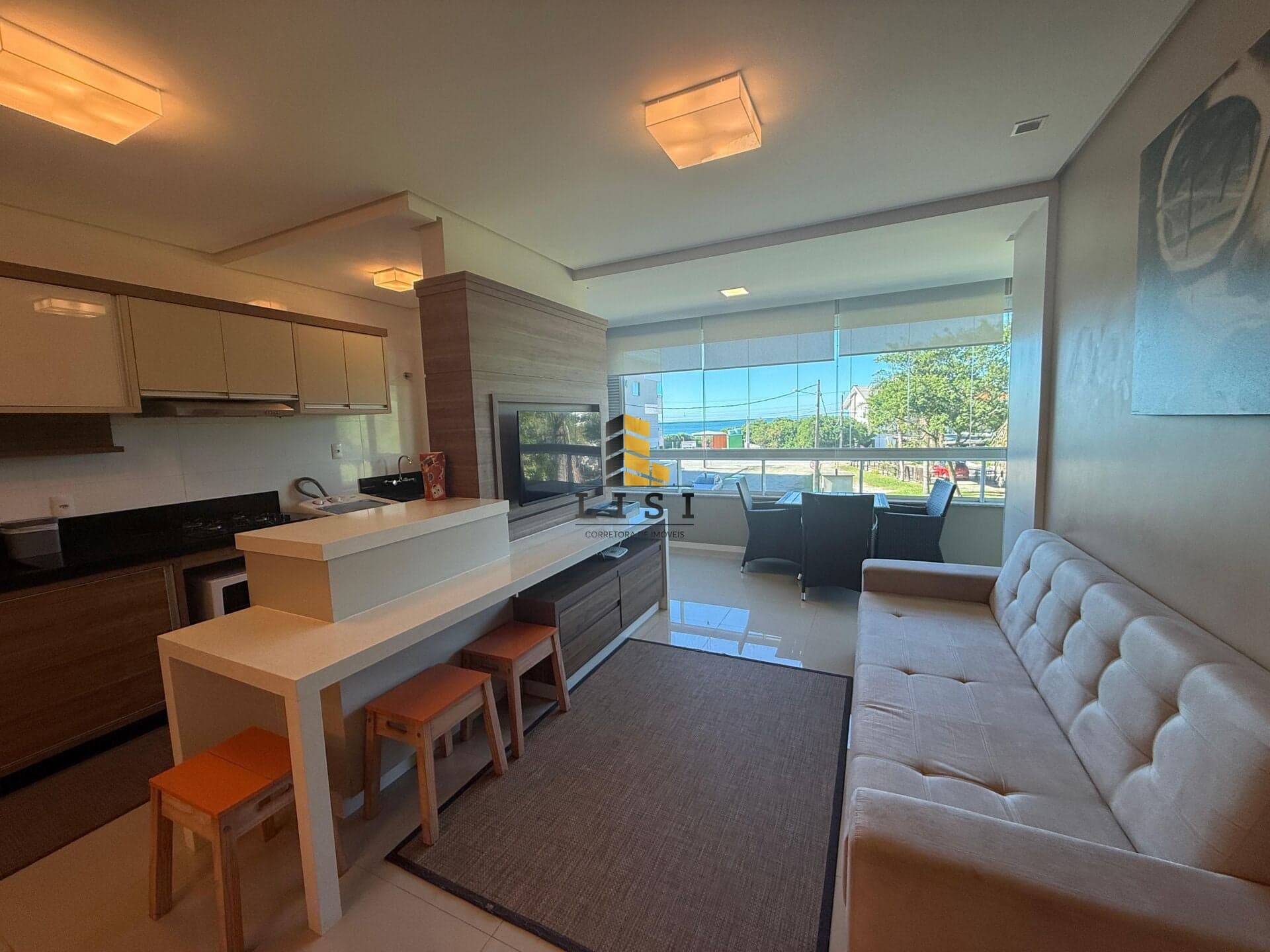 Apartamento perto da praia à venda em Mariscal, Bombinhas-SC.