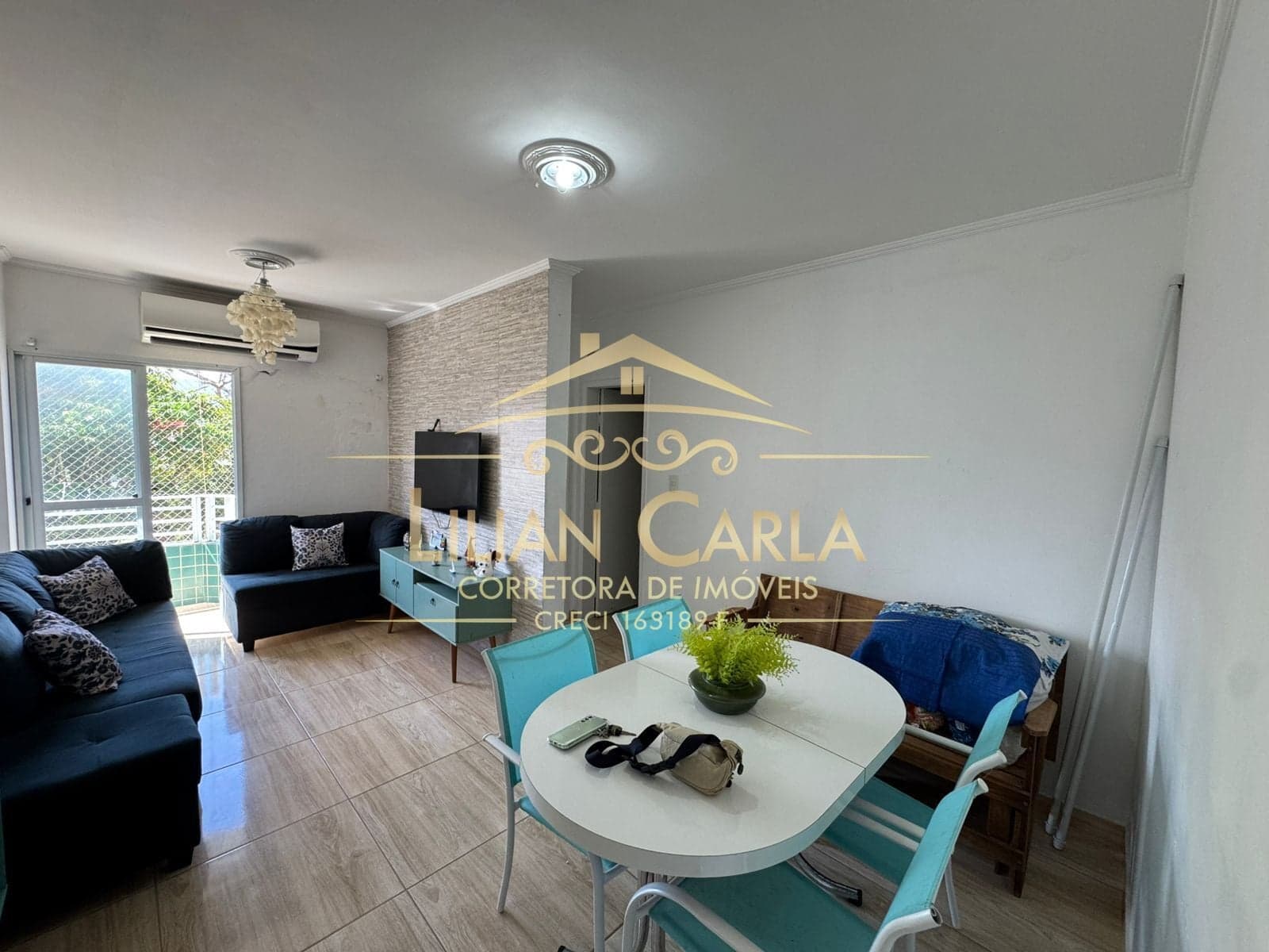 Apartamento à venda em Mongaguá com 1 dorm na quadra do mar por R$ 240 mil!