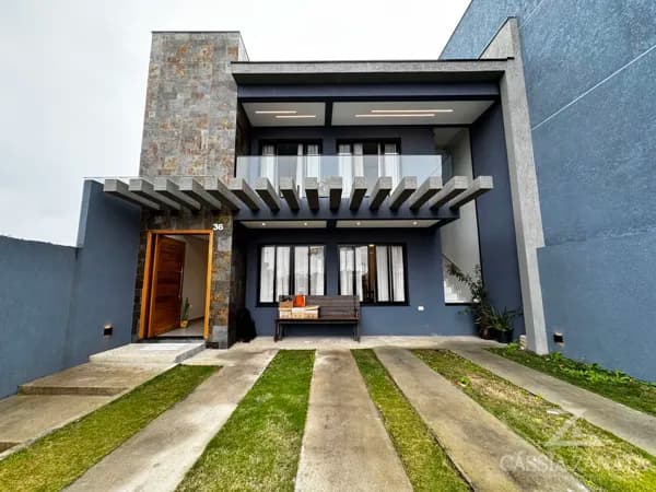 Sobrado em Condomínio - Semi Mobiliado - São José dos Pinhais