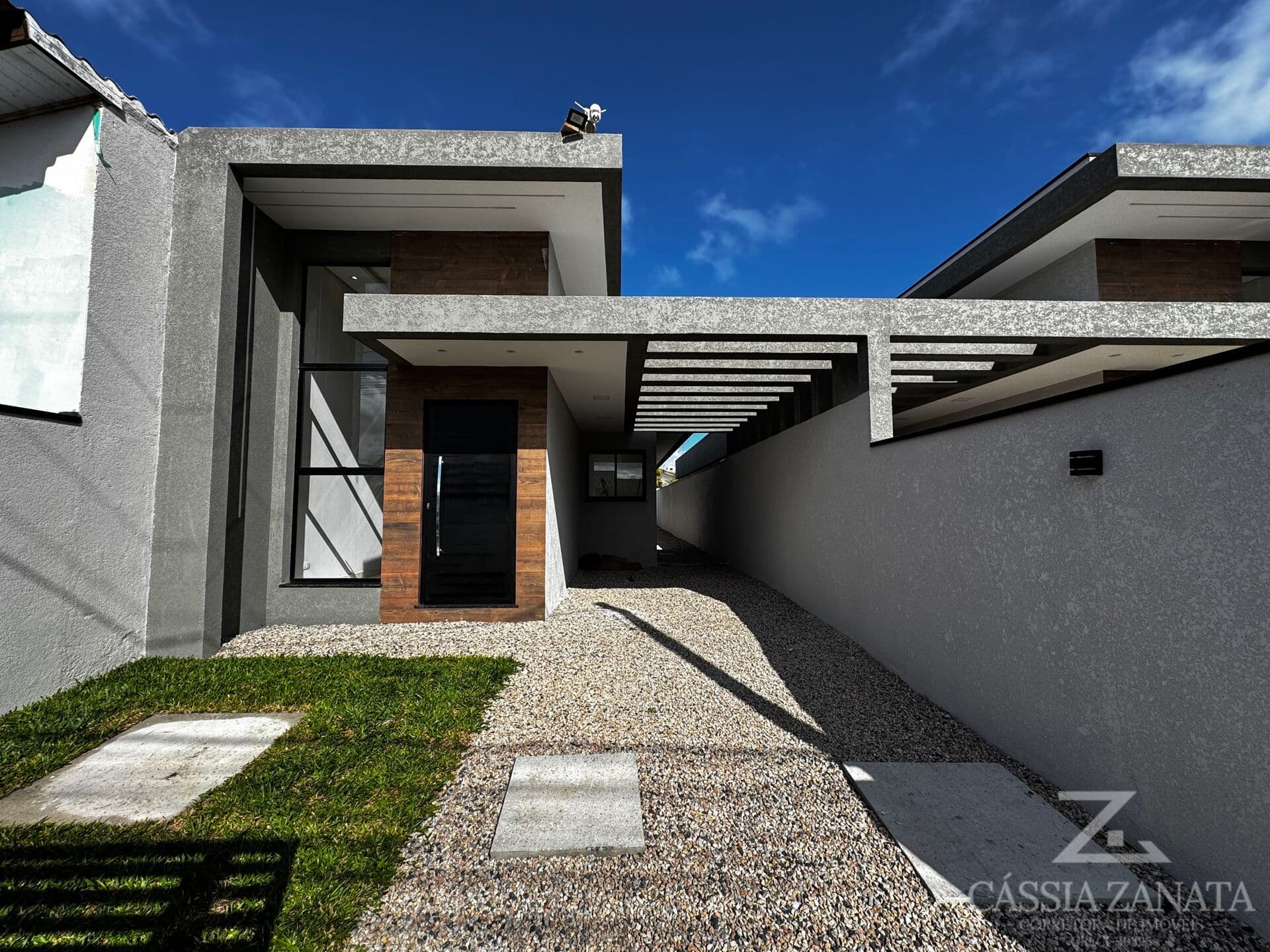 Casa Térrea 3 quartos sendo uma suite - São José dos Pinhais