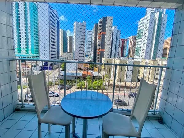 Apartamento 3 Quartos na Quadra Mar em Piedade