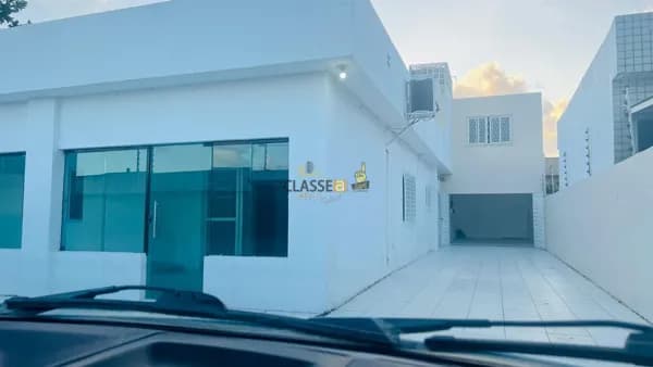 Casa Grande 3 Quartos em Candeias com 5 vagas de garagem
