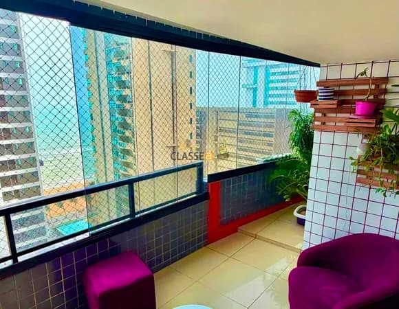 Apartamento Reformado 3 Suítes com Vista Mar em Piedade
