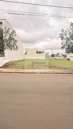 Terreno 250,57 m² em DE FRENTE A ÁREA VERDE no Condomínio Cidade Jardim