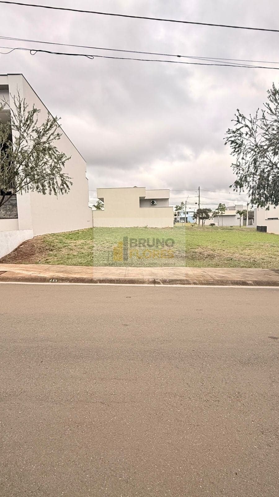 Terreno 250,57 m² em DE FRENTE A ÁREA VERDE no Condomínio Cidade Jardim