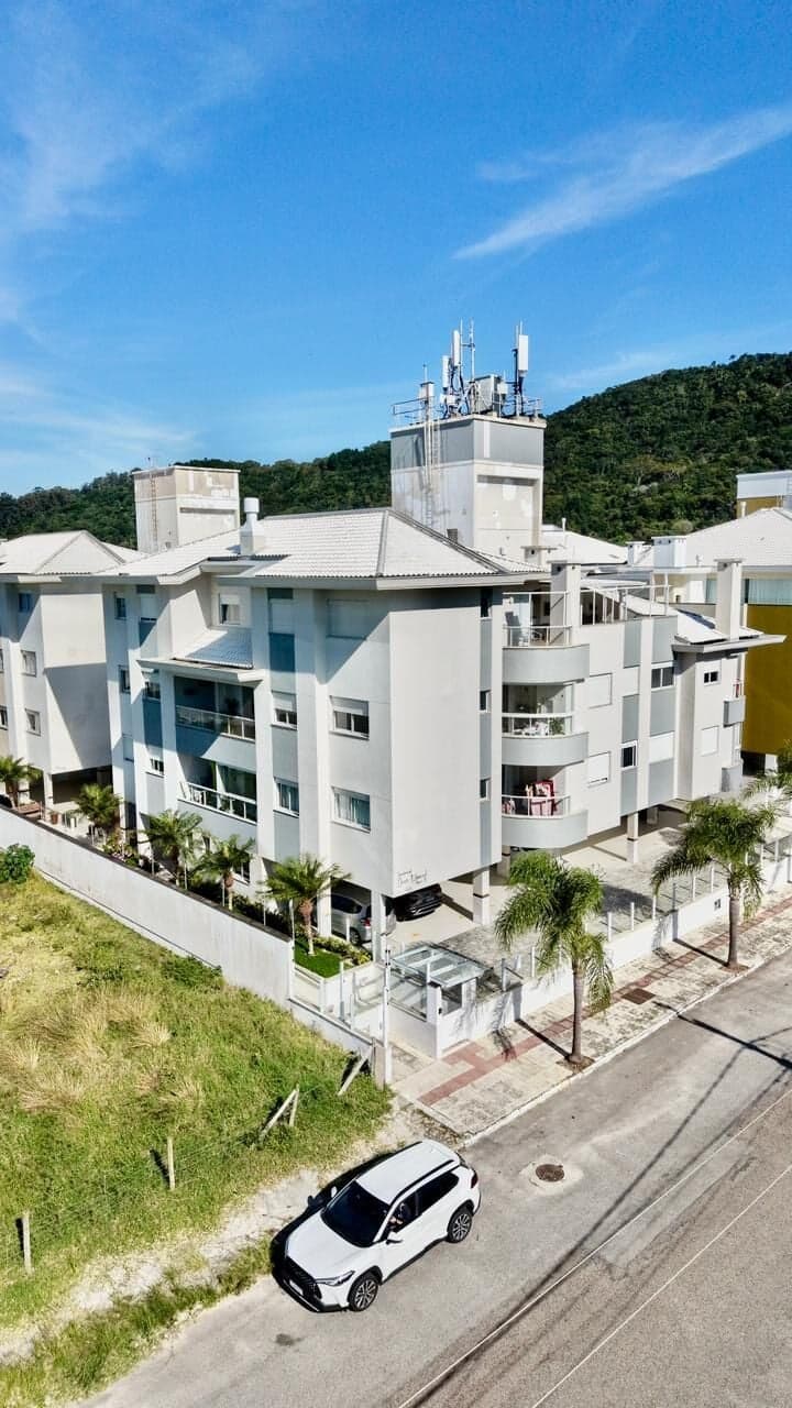Apartamento 2 DORMITÓRIOS nas Gaivotas