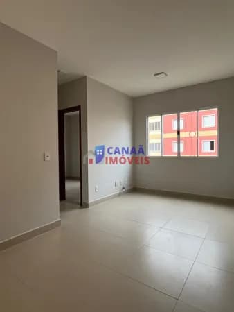 Apartamento no Alvorada | 2 Quartos, Elevador e 48m²