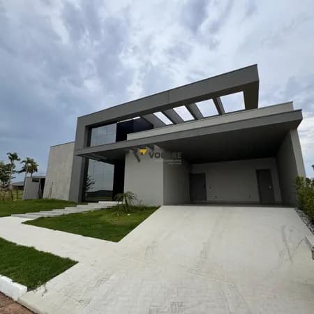 CASA DE ALTO PADRAO