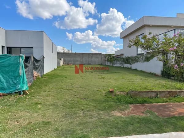 Terreno em Condomínio Fechado no Parque Tauá Pronto para Construir