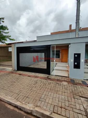 Casa à Venda no Jardim Belo Horizonte com Suíte e Closet