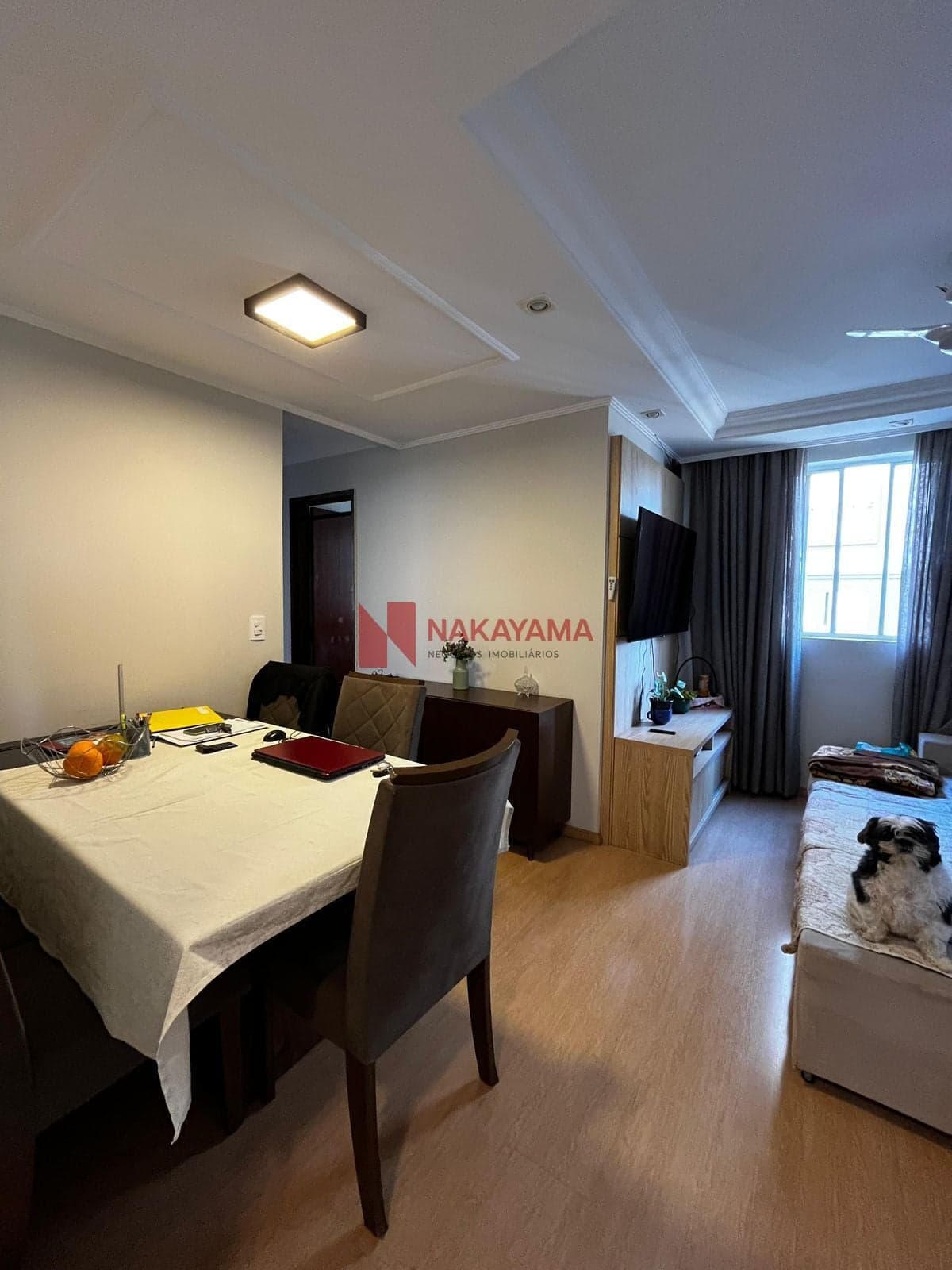 Apartamento à Venda com 3 Quartos e Planejados em Londrina