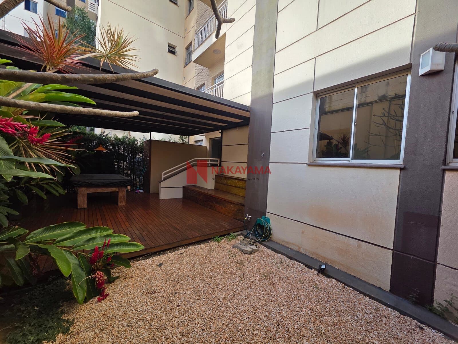 Apartamento TÉRREO pra Locação com Garden