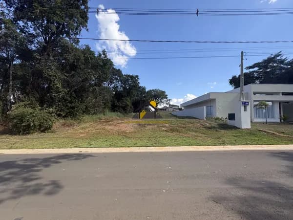 Terreno à venda no Ninho Verde II – Qualidade de vida e excelente oportunidade de investimento