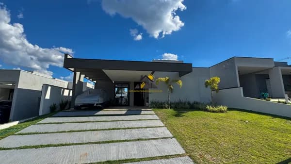 Casa Nova à Venda no Ninho Verde 2 | Porteira Fechada | Financiamento Bancário