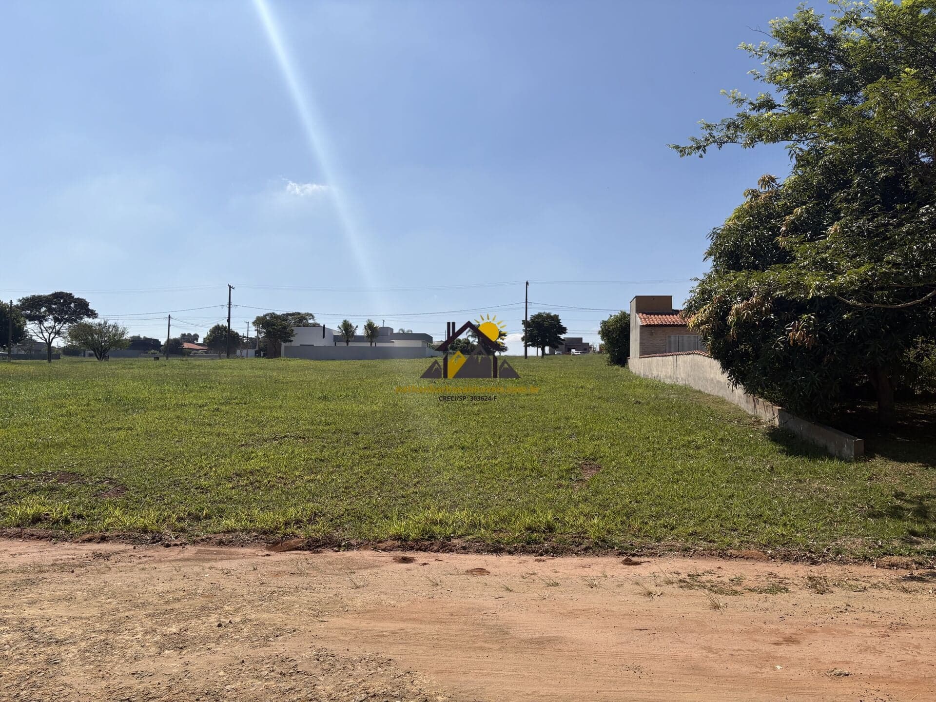 Terreno à venda no Ninho Verde 2 – oportunidade pronta para construir!