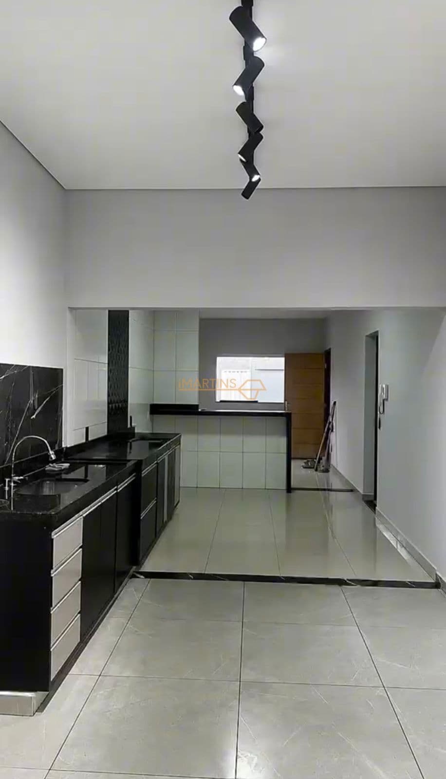 Casa á venda