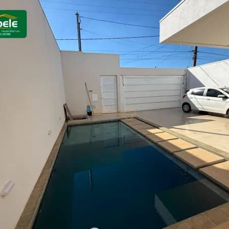 Casa em Araguari - Santa Terezinha