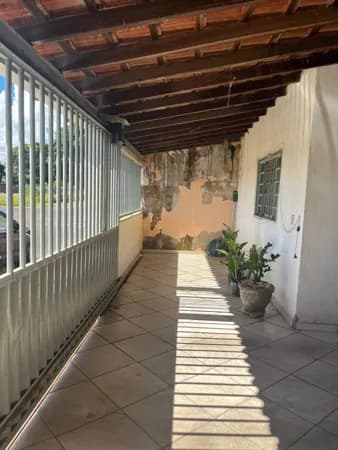 Casa á venda