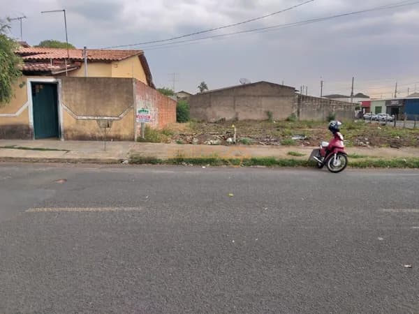 Terreno para Venda, Araguari / MG, bairro Miranda