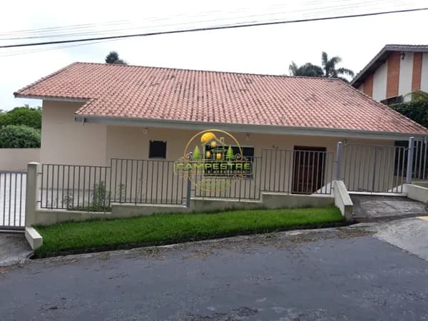 Casa Alto Padrão em condomínio fechado