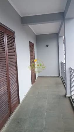 Casa Sobrado excelente localização no centro da cidade
