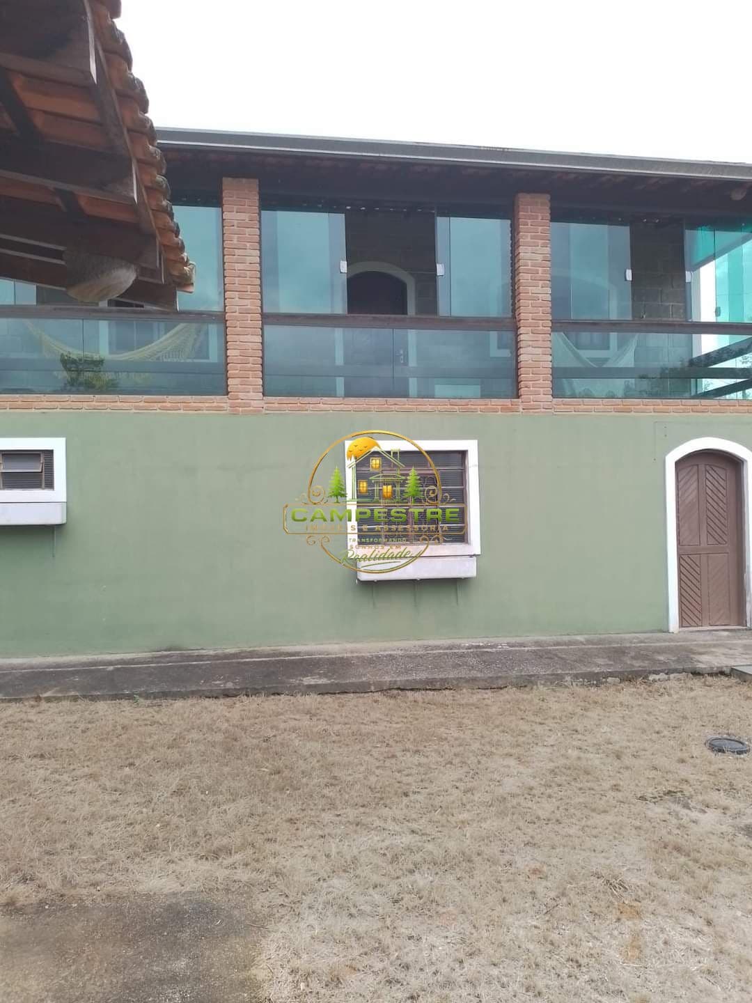 Chácara a 1 km do asfalto ótima localização
