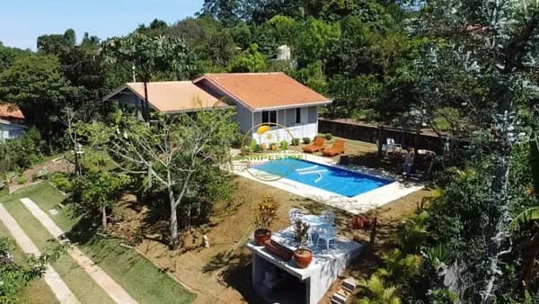 Chácara Completa em Condomínio Fechado — Qualidade de Vida e Segurança para sua Família!