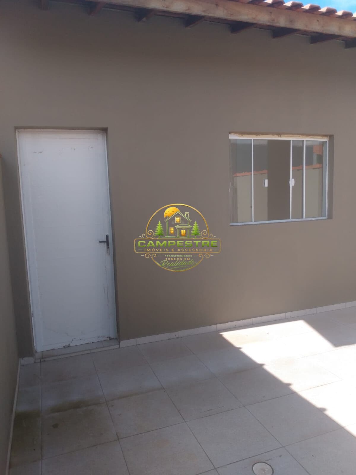 Casa Térrea próximo ao centro da cidade de Ibiúna