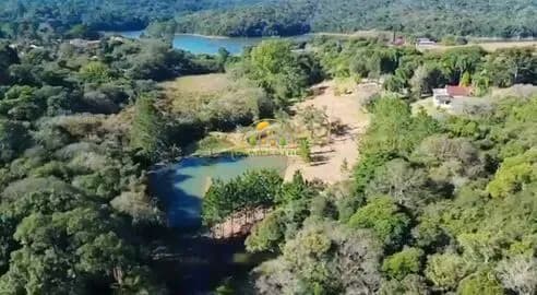 Sítio de 24.000m² com 5 lagos e nascente, próximo a represa e a 6 km do centro de Ibiuna SP