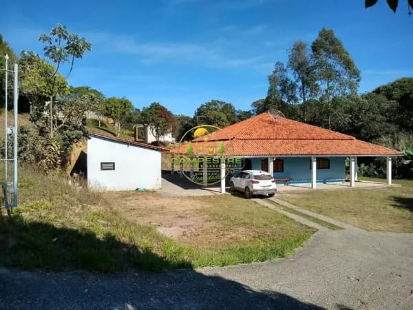 🏡 Chácara à venda em Mairinque-SP – Oportunidade Imperdível! 🌳✨