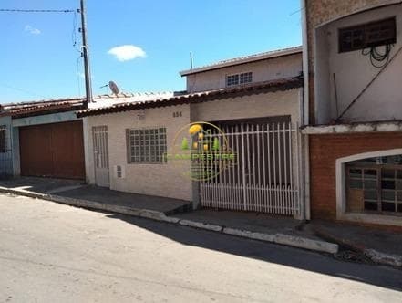 Casa em Ibiúna - Centro
