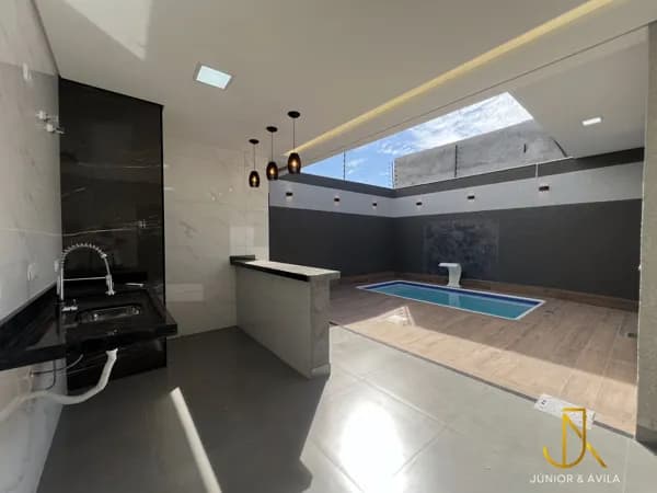 Casa Térrea em Jardim Oriental, Maringá/PR