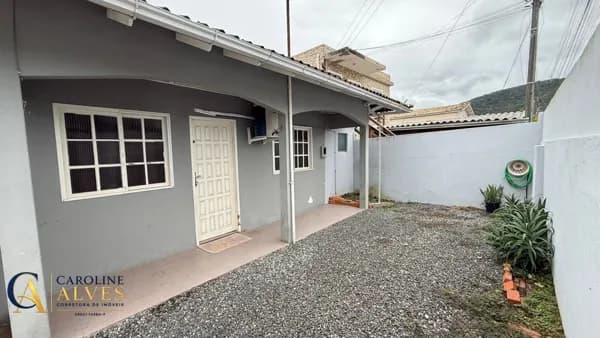 Casa em Florianópolis - São João do Rio Vermelho