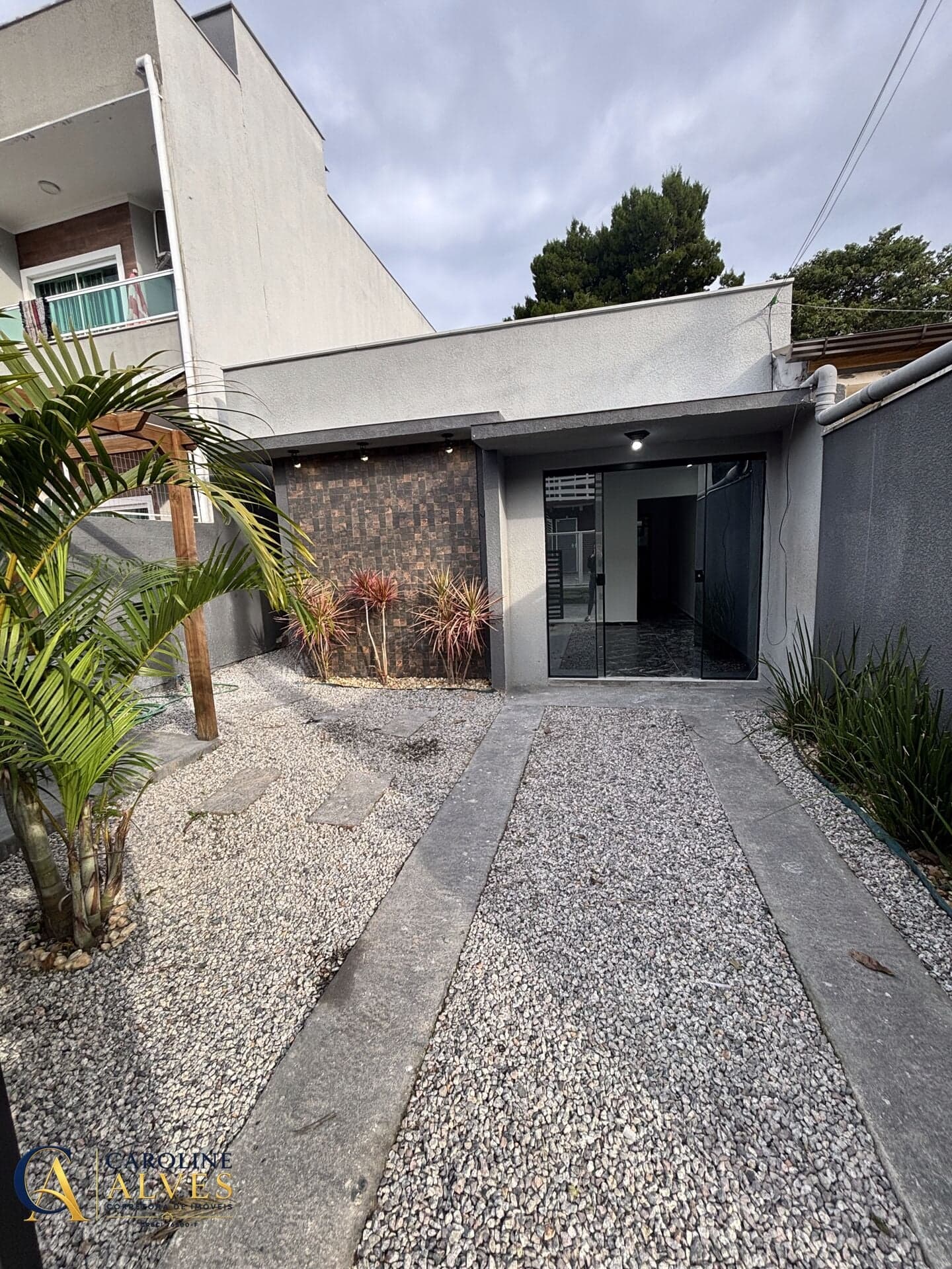 Casa Padrão térrea, localizada no Rio Vermelho