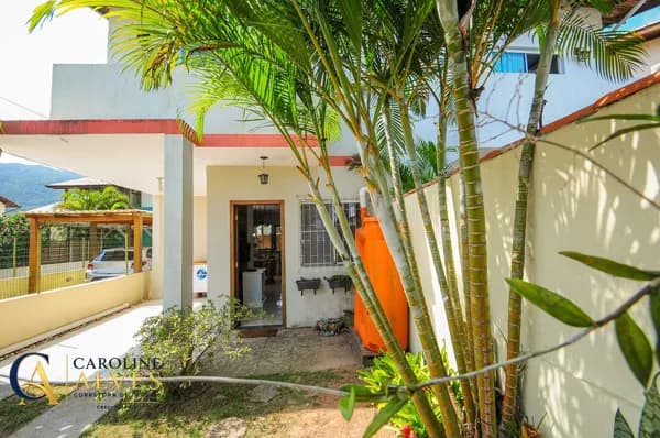 Casa em Florianópolis - São João do Rio Vermelho