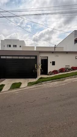 Casa em Pouso Alegre - Parque Real