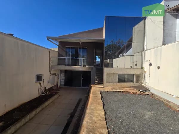 Sobrado Próximo ao Bosque Municipal